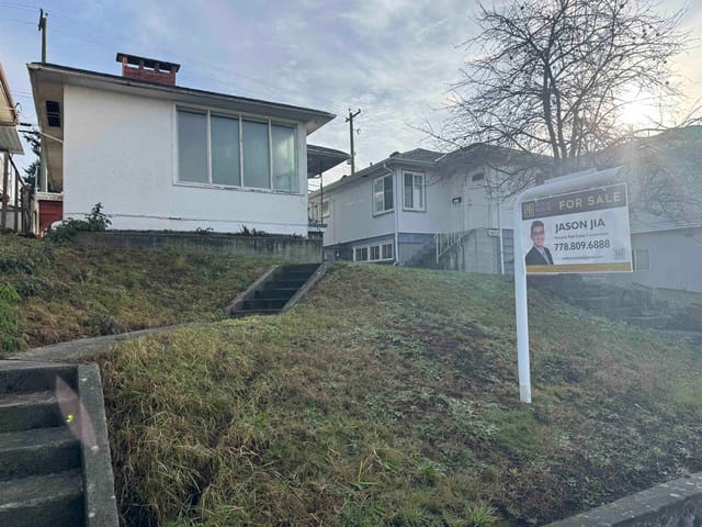 House for sale in Vancouver, Vancouver East, 7654 Fraser Street, 263100416 | Realtylink.org