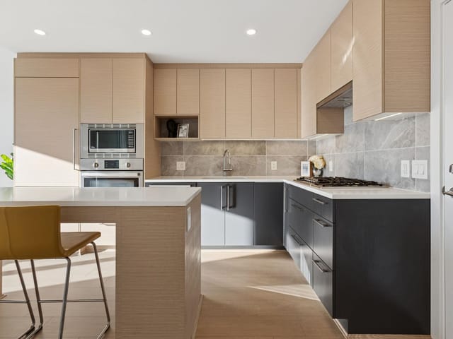 Apartment for sale in Vancouver, Vancouver West, 415 8888 Osler Street, 263100460 | Realtylink.org