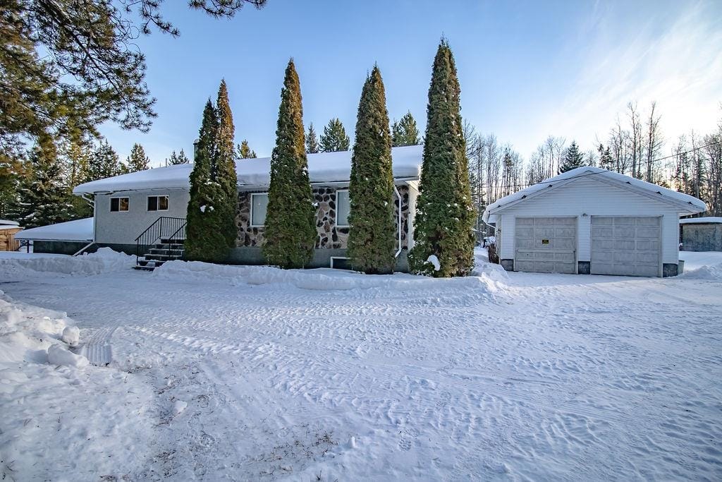 House for sale in Fort St. James, Fort St. James, 11701 Sowchea Road, 263100568 | Realtylink.org