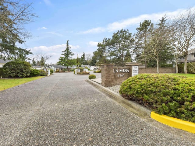 Manufactured Home for sale in Surrey, South Surrey White Rock, 17 2345 Cranley Drive, 263100646 | Realtylink.org