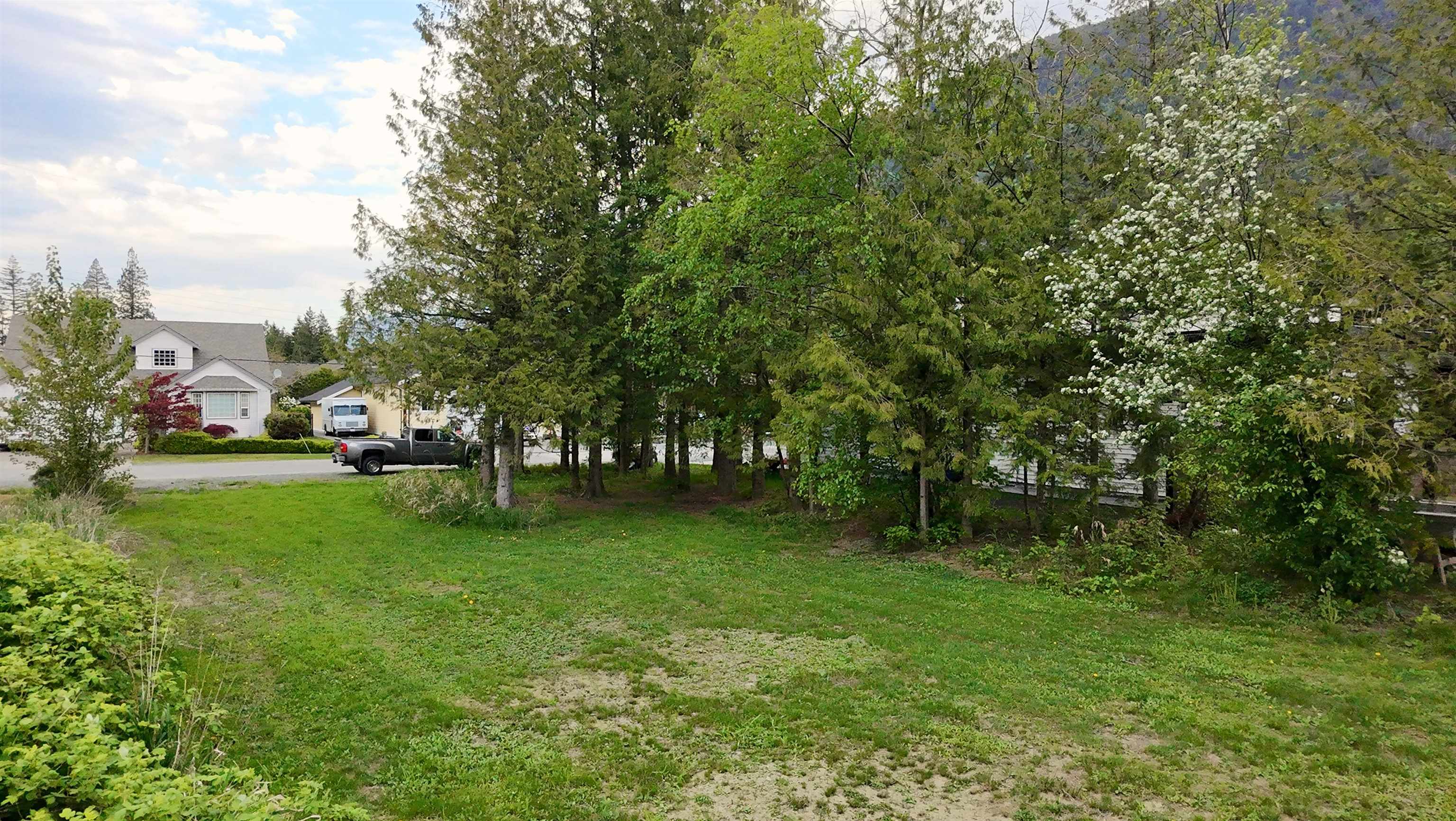 Lot for sale in Harrison Hot Springs, Harrison Lake, 454 Alder Avenue, 263100736 | Realtylink.org