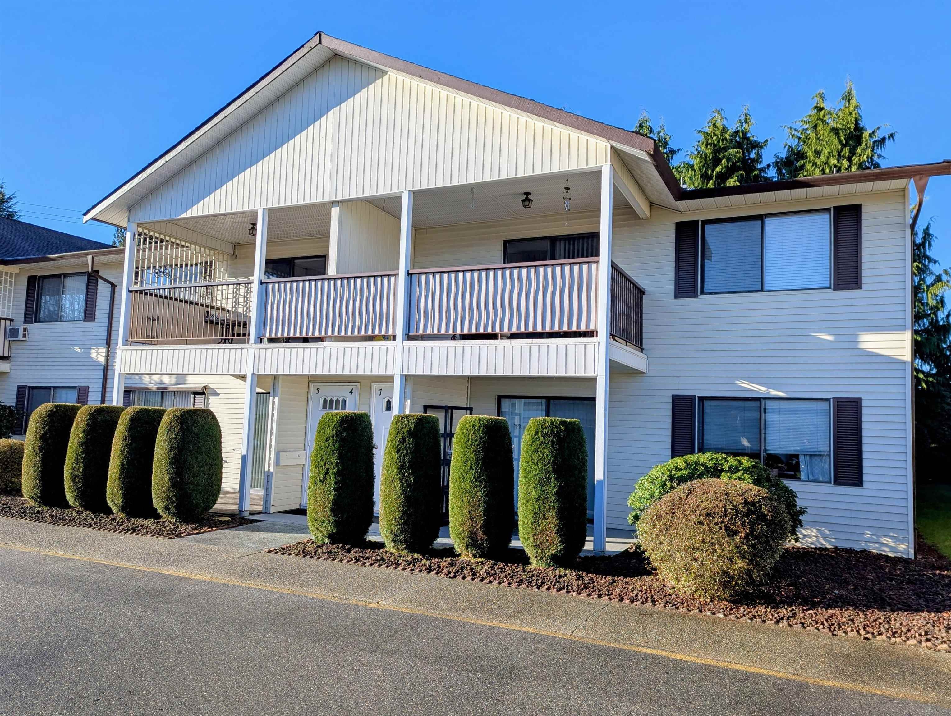 Townhouse for sale in Abbotsford, Abbotsford, 8 32959 George Ferguson Way, 263100877 | Realtylink.org