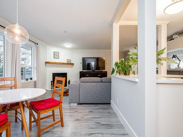 Apartment for sale in Abbotsford, Abbotsford, 111 33708 King Road, 263100925 | Realtylink.org