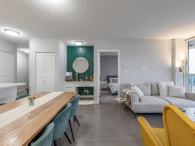 Apartment for sale in Delta, N. Delta, 2601 11967 80 Avenue, 263100942 | Realtylink.org