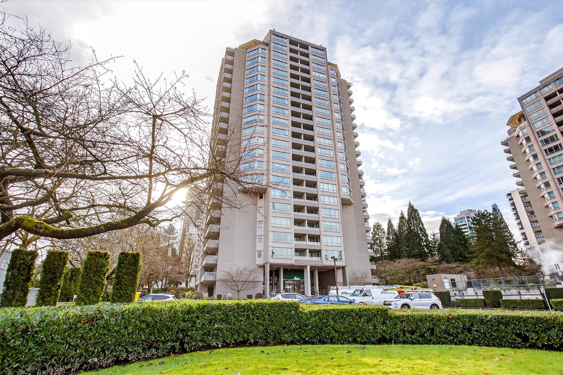 Apartment for sale in Burnaby, Burnaby South, 1607 6055 Nelson Avenue, 263101001 | Realtylink.org