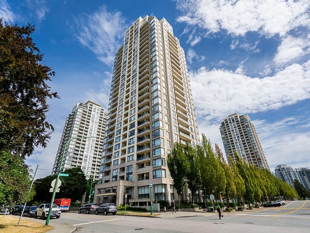 Apartment for sale in Burnaby, Burnaby South, 2301 7088 Salisbury Avenue, 263101006 | Realtylink.org