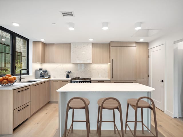 Townhouse for sale in Vancouver, Vancouver West, 104 157 W King Edward Avenue, 263101067 | Realtylink.org