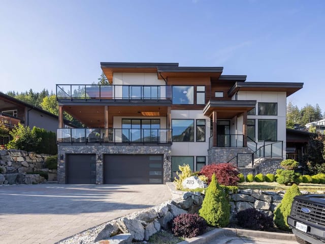 House for sale in Squamish, Squamish, 2213 Windsail Place, 263101087 | Realtylink.org