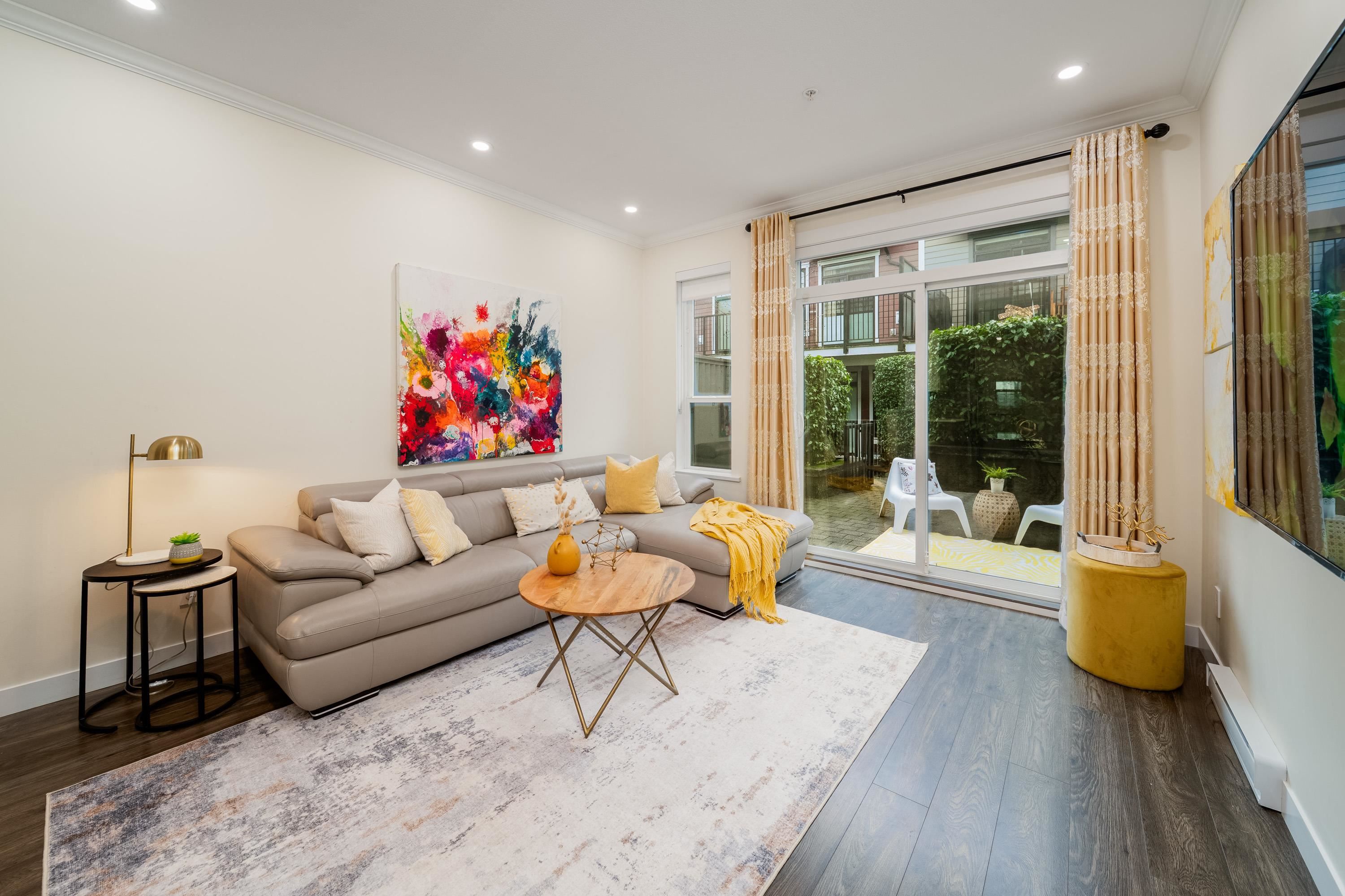 Townhouse for sale in Burnaby, Burnaby South, 17 7039 Macpherson Avenue, 263101100 | Realtylink.org