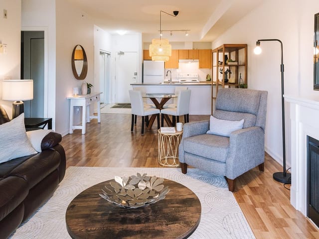 Apartment for sale in Surrey, North Surrey, 403 10088 148 Street, 263101381 | Realtylink.org