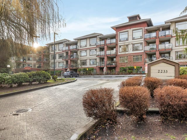 Apartment for sale in Abbotsford, Abbotsford, 418 2233 McKenzie Road, 263101441 | Realtylink.org