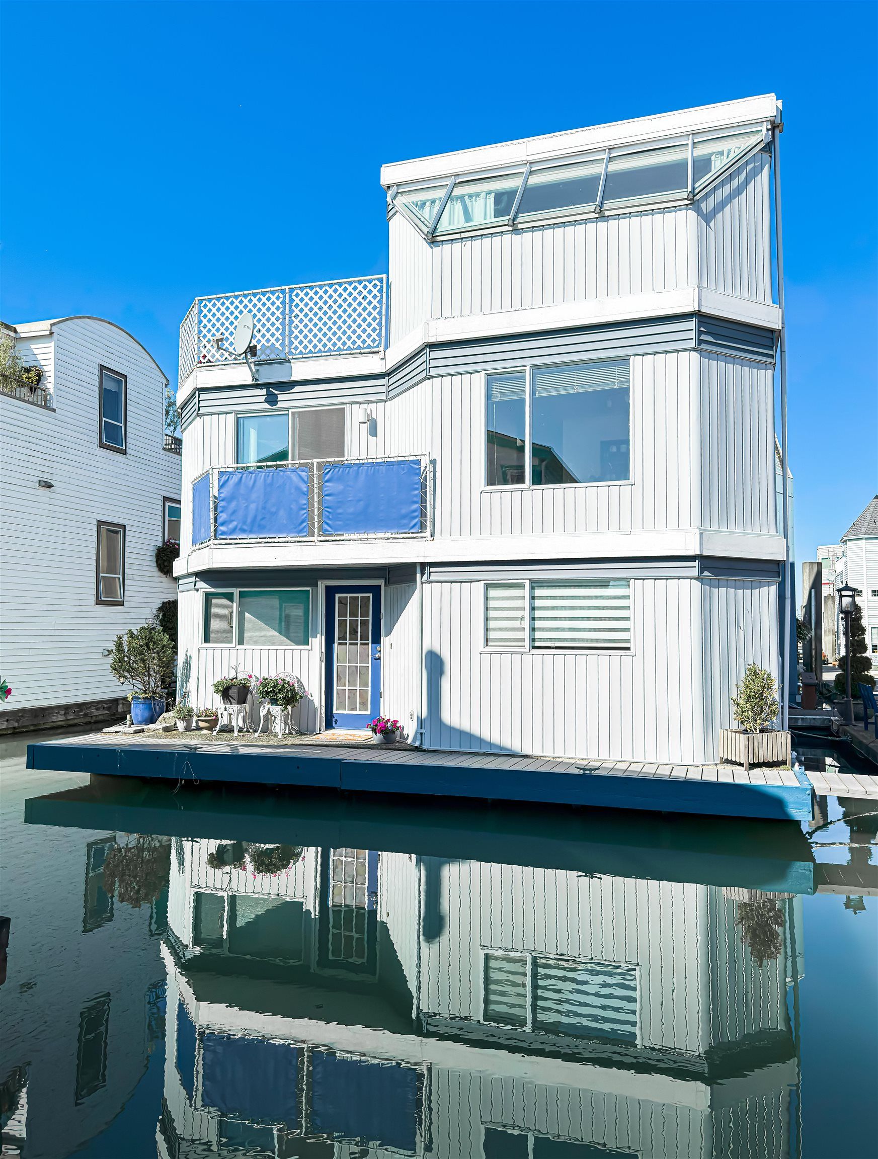 House for sale in Delta, Ladner, 14 3459 W River Road, 263101578 | Realtylink.org