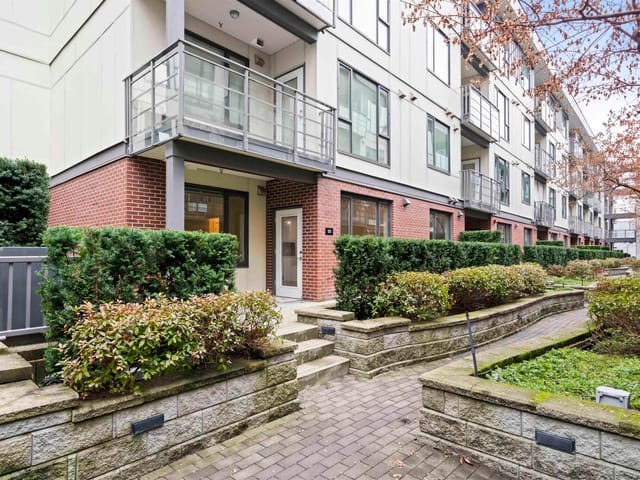 Apartment for sale in Burnaby, Burnaby South, 121 5355 Lane Street, 263101587 | Realtylink.org
