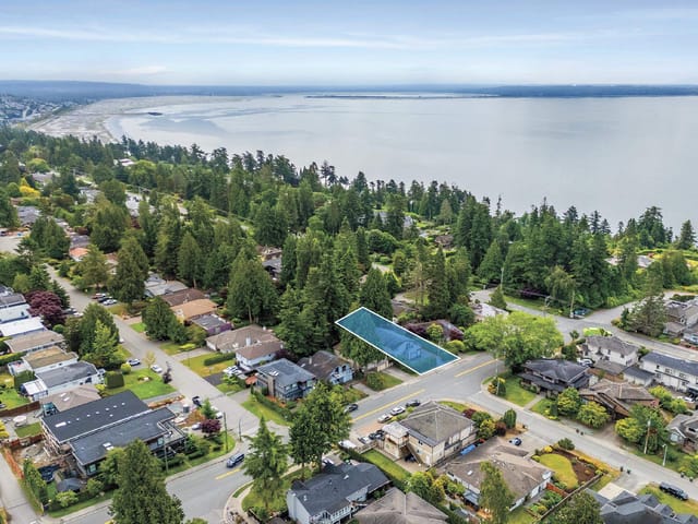 House for sale in White Rock, South Surrey White Rock, 1410 Bergstrom Road, 263101590 | Realtylink.org