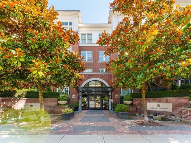 Apartment for sale in Richmond, Richmond, 301 9388 McKim Way, 263101677 | Realtylink.org