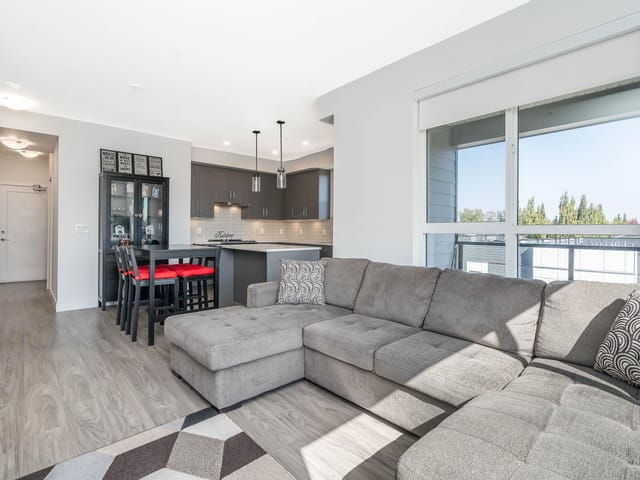 Apartment for sale in Surrey, Cloverdale, 414 18811 72 Avenue, 263101696 | Realtylink.org