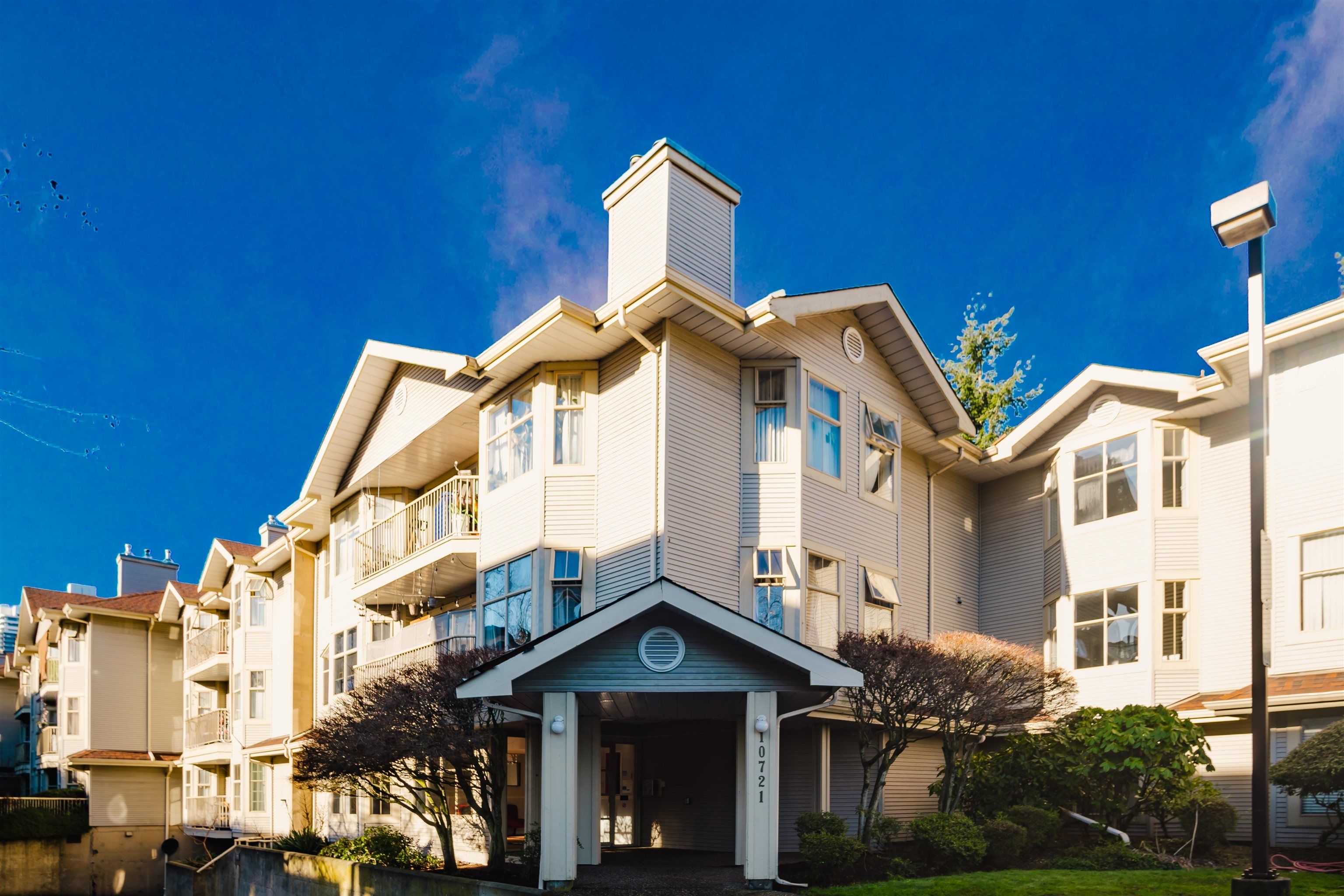 Apartment for sale in Surrey, Surrey, 204 10721 139 Street, 263101700 | Realtylink.org