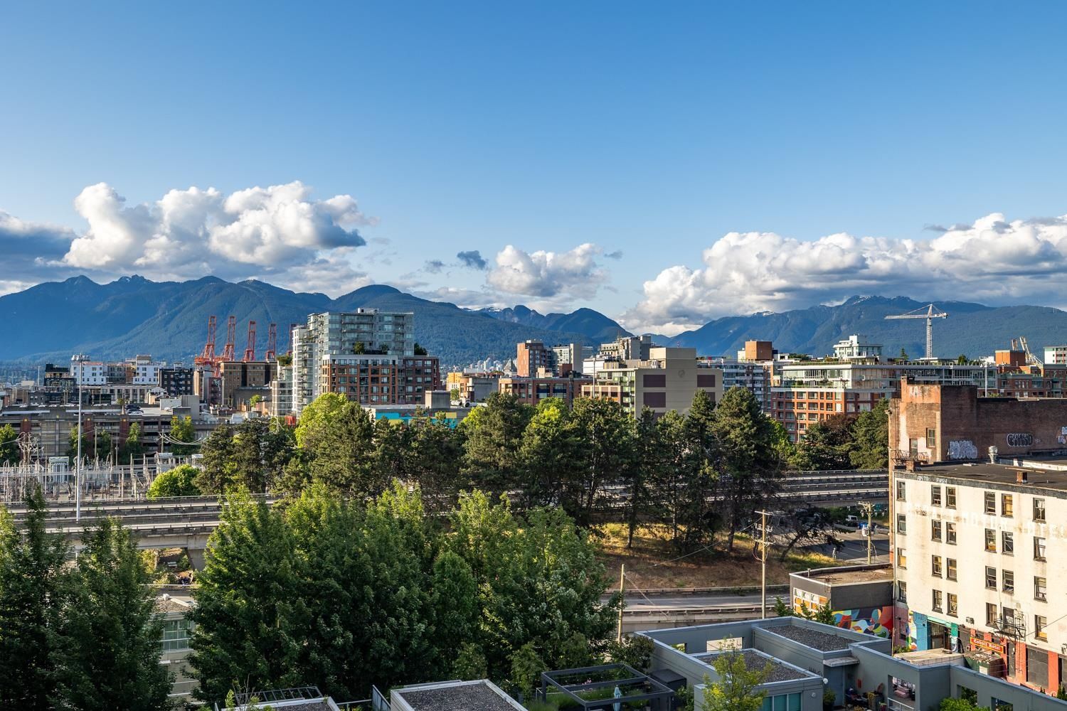 Apartment for sale in Vancouver, Vancouver East, 1002 120 Milross Avenue, 263101779 | Realtylink.org