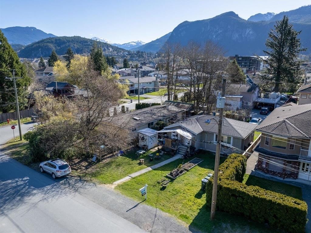 House for sale in Squamish, Squamish, 37986 Sixth Avenue, 263101859 | Realtylink.org
