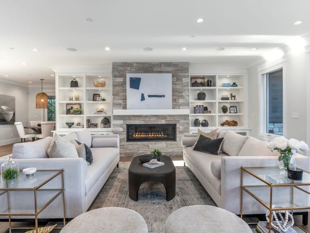 House for sale in Surrey, South Surrey White Rock, 14213 Malabar Avenue, 263101881 | Realtylink.org