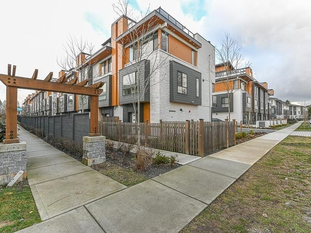 Townhouse for sale in Surrey, Surrey, 1 16511 Watson Drive, 263101937 | Realtylink.org