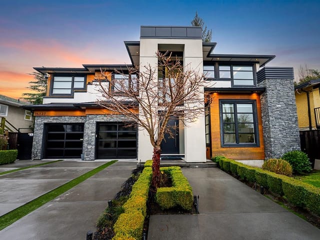 House for sale in White Rock, South Surrey White Rock, 14237 Vine Avenue, 263101983 | Realtylink.org