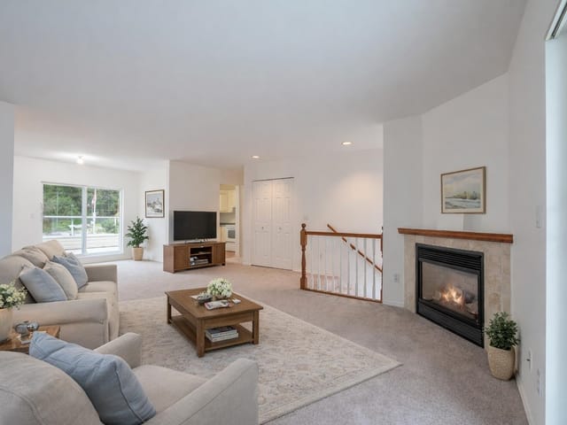 Townhouse for sale in Sechelt, Sunshine Coast, 18 5610 Trail Avenue, 263101989 | Realtylink.org