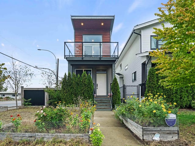 House for sale in Abbotsford, Abbotsford, 34609 2 Avenue, 263102035 | Realtylink.org