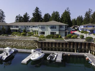 Townhouse for sale in Sechelt, Sunshine Coast, 201 1585 Field Road, 263102047 | Realtylink.org