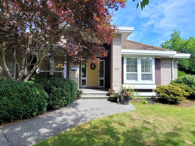 House for sale in Surrey, South Surrey White Rock, 3412 Canterbury Drive, 263102116 | Realtylink.org