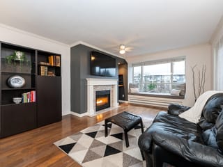 Apartment for sale in Port Coquitlam, Port Coquitlam, 305 2340 Hawthorne Avenue, 263102226 | Realtylink.org
