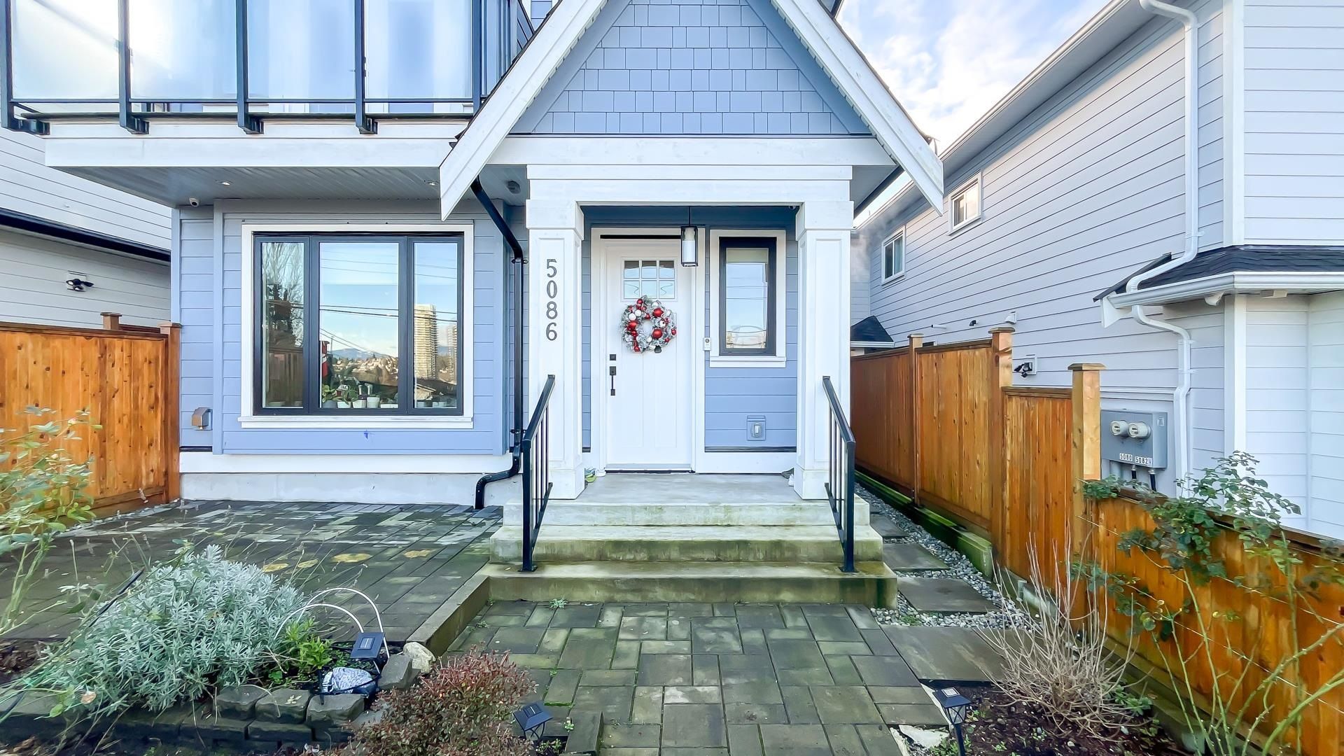 1/2 Duplex for sale in Burnaby, Burnaby North, 5086 Manor Street, 263102231 | Realtylink.org