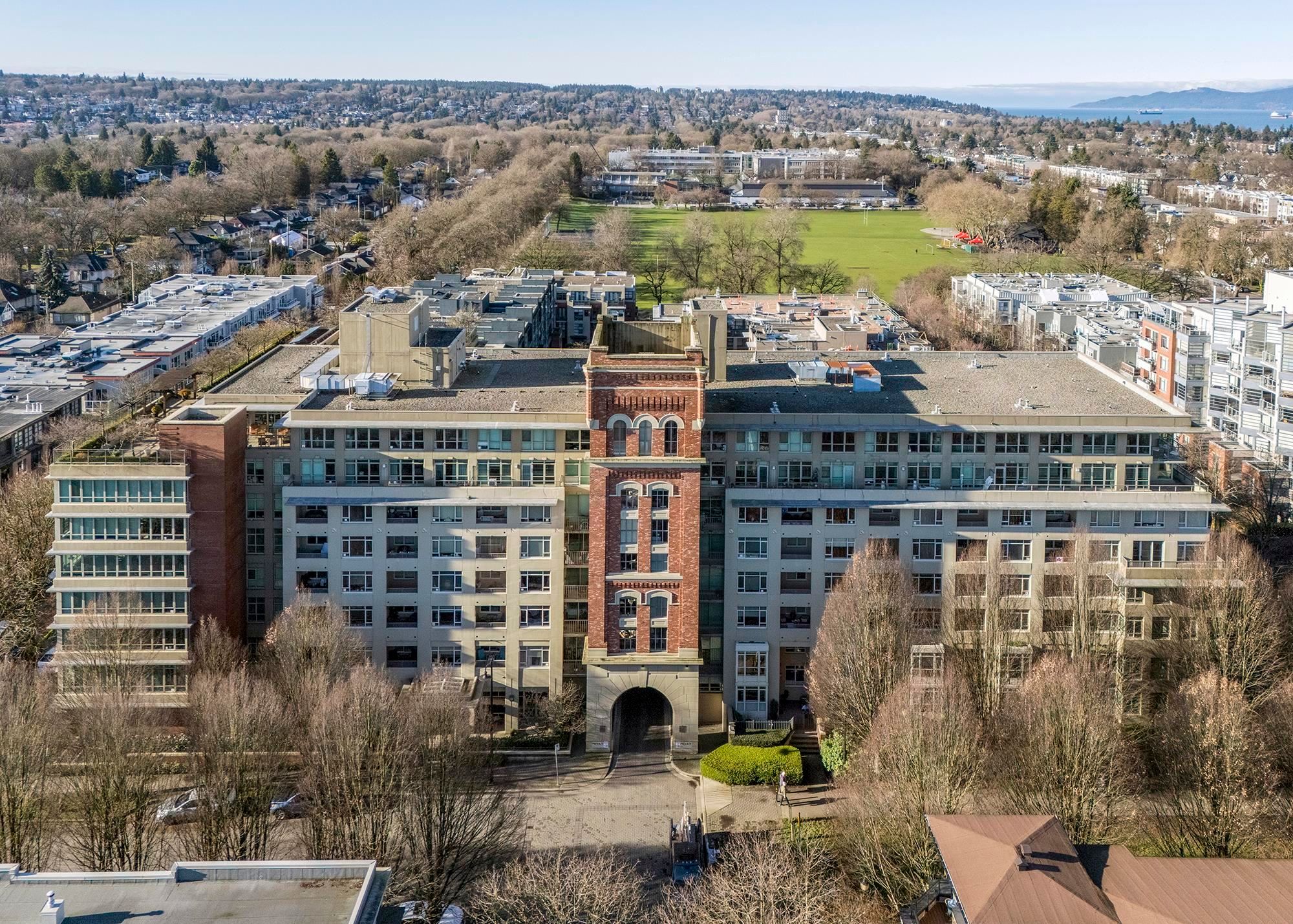 Apartment for sale in Vancouver, Vancouver West, 804 2799 Yew Street, 263102317 | Realtylink.org