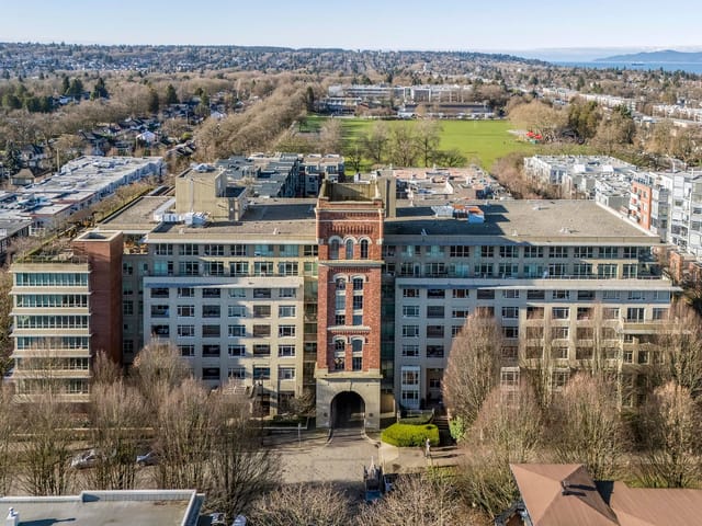 Apartment for sale in Vancouver, Vancouver West, 804 2799 Yew Street, 263102317 | Realtylink.org