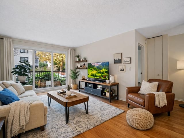 Apartment for sale in Vancouver, Vancouver East, 229 2033 Triumph Street, 263102321 | Realtylink.org