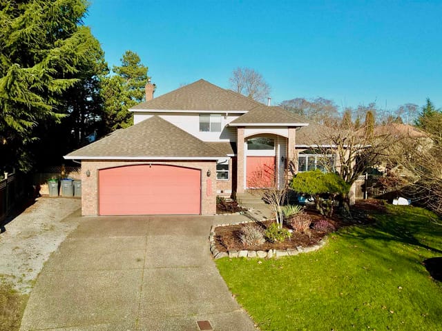 House for sale in Surrey, Surrey, 14247 86 Avenue, 263102469 | Realtylink.org