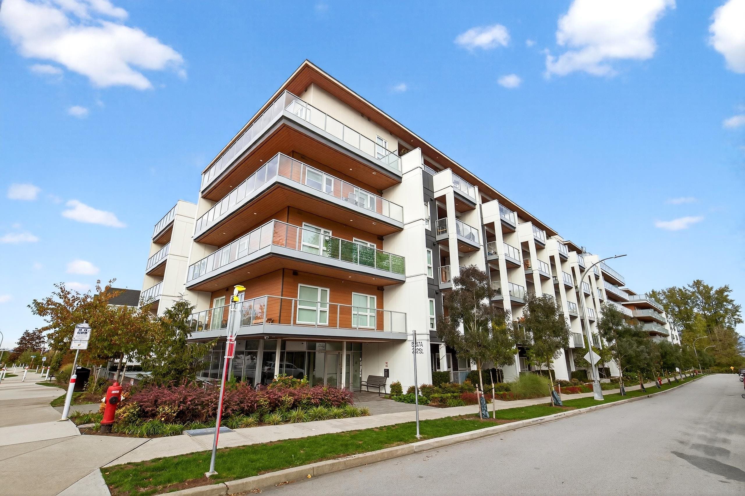 Apartment for sale in Langley, Langley, A209 8447 202 Street, 263102471 | Realtylink.org