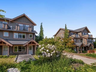 Townhouse for sale in Gibsons, Sunshine Coast, 3 728 Gibsons Way, 263102512 | Realtylink.org