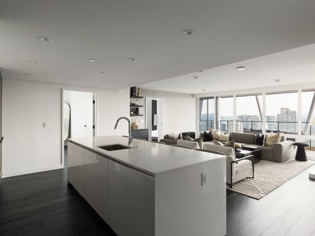 Apartment for sale in Vancouver, Vancouver West, 2504 1111 Richards Street, 263102522 | Realtylink.org