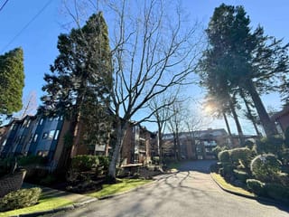 Apartment for sale in Surrey, South Surrey White Rock, 301 15300 17 Avenue, 263102532 | Realtylink.org