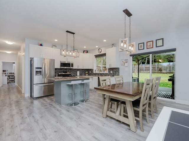 House for sale in Sechelt, Sunshine Coast, 6214 Sitka Road, 263102561 | Realtylink.org