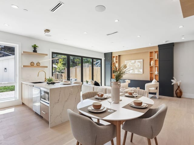 1/2 Duplex for sale in Vancouver, Vancouver East, #2 2244 E 11th Avenue, 263102593 | Realtylink.org