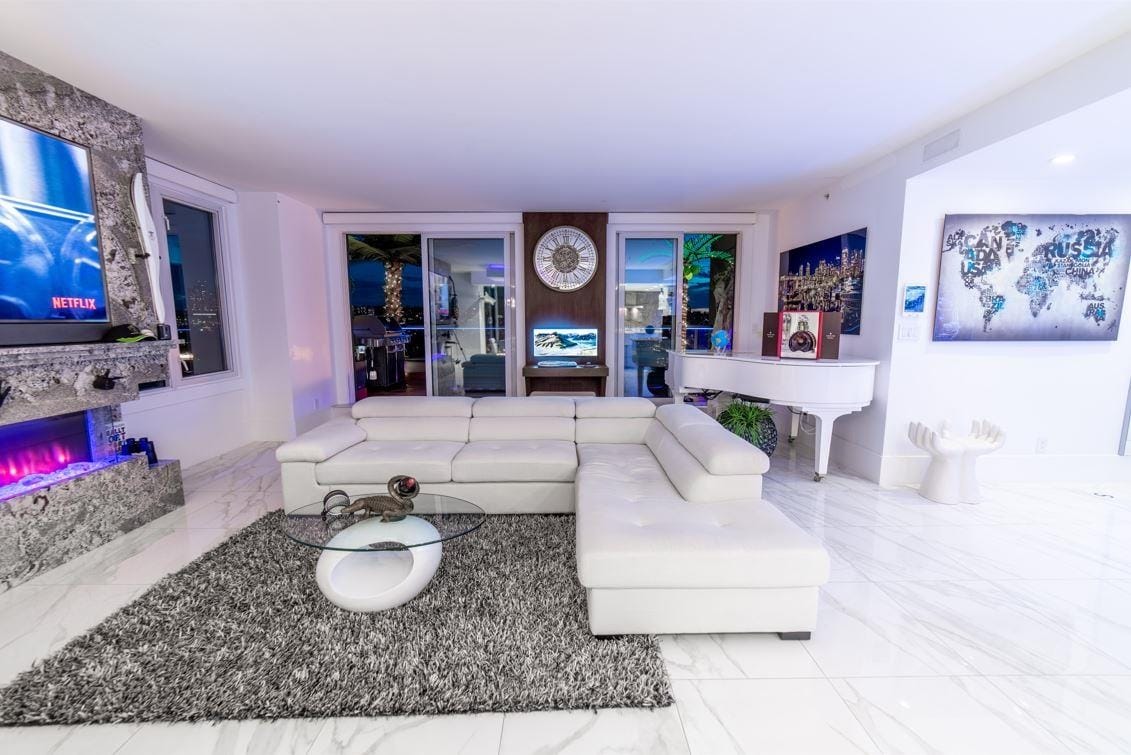 Apartment for rent in Vancouver, Vancouver West, PH 199 Drake Street, 263102721 | Realtylink.org