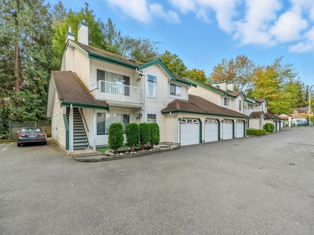 Townhouse for sale in Surrey, North Surrey, 210 10308 155a Street, 263102851 | Realtylink.org