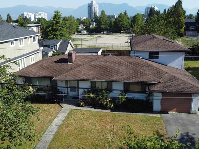House for sale in Vancouver, Vancouver East, 2435 E 38th Avenue, 263102870 | Realtylink.org