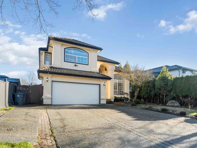 House for sale in Surrey, Surrey, 8330 168 Street, 263103007 | Realtylink.org