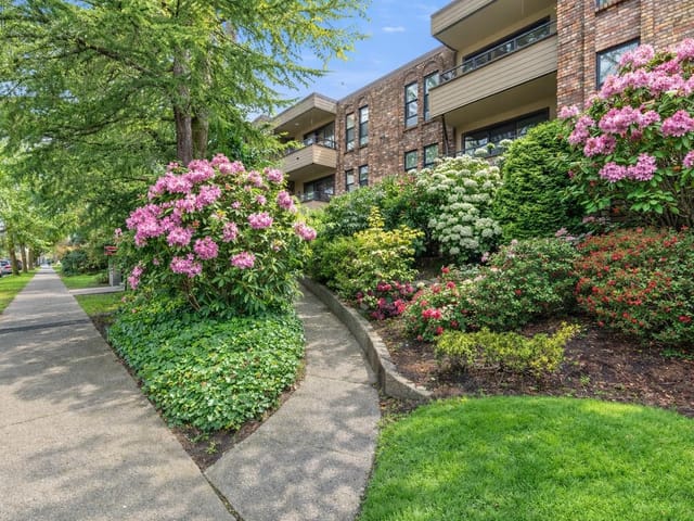 Apartment for sale in Vancouver, Vancouver West, 305 1266 W 13th Avenue, 263103058 | Realtylink.org