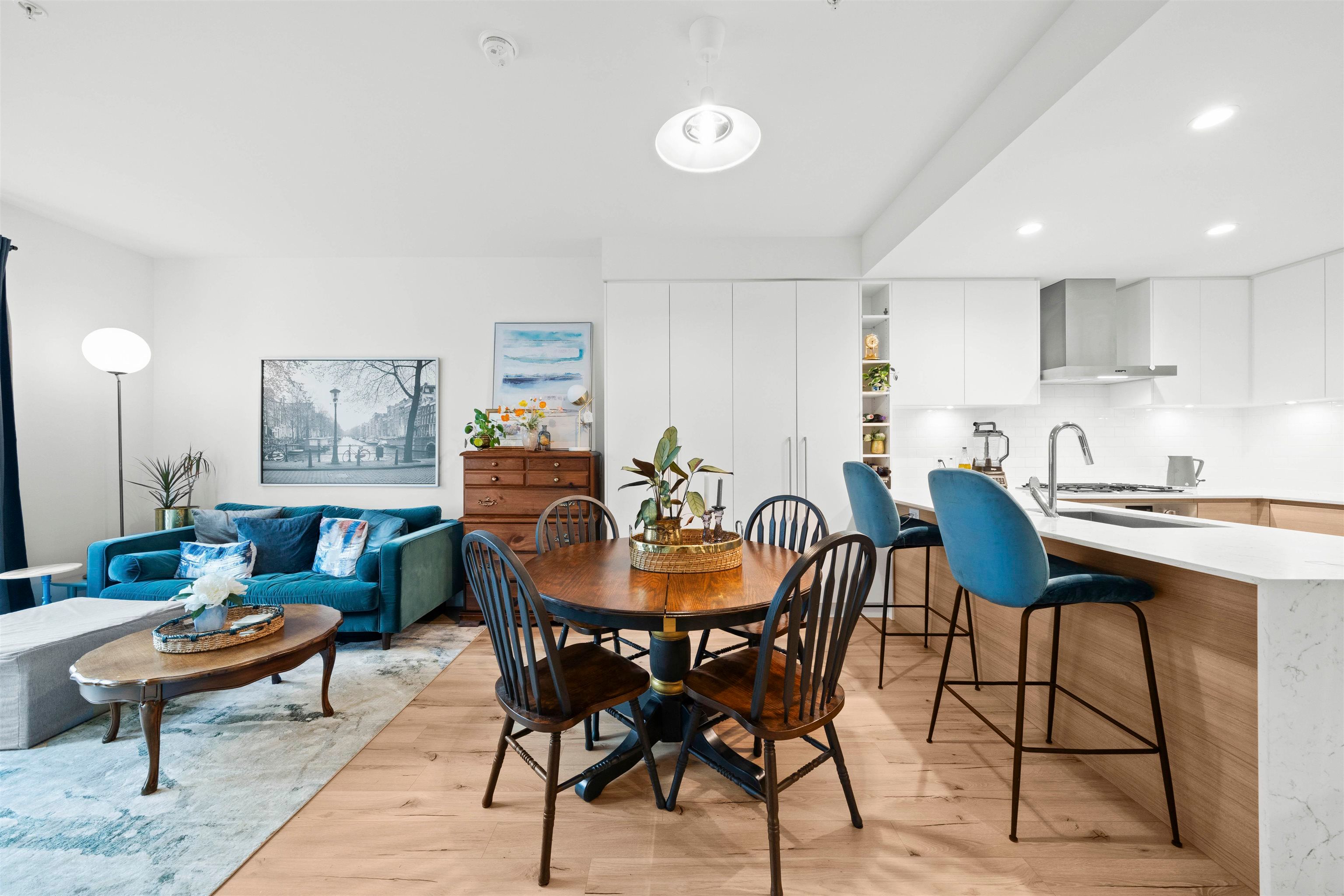 Apartment for sale in Port Moody, Port Moody, 422 3131 Murray Street, 263103059 | Realtylink.org