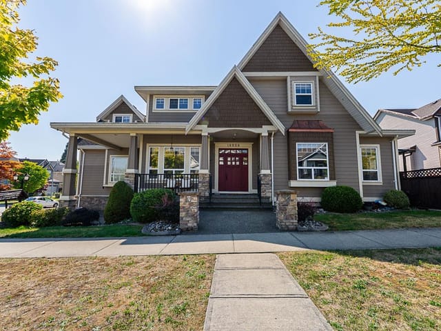 House for sale in Surrey, Cloverdale, 18938 54a Avenue, 263103074 | Realtylink.org