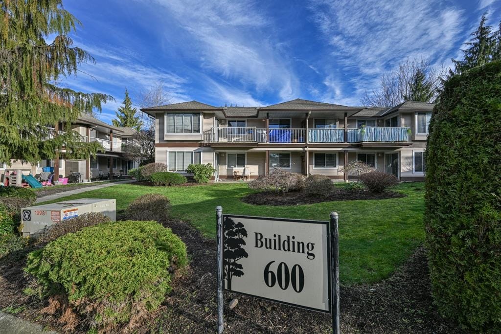 Townhouse for sale in Abbotsford, Abbotsford, 604 1750 McKenzie Road, 263103118 | Realtylink.org